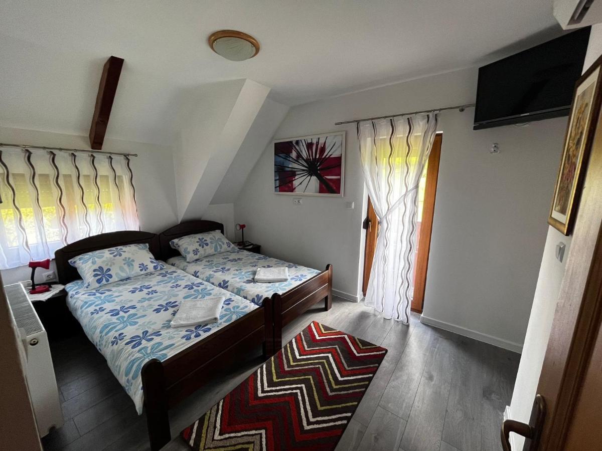 Plitvice Pension Perisic Korenica Extérieur photo